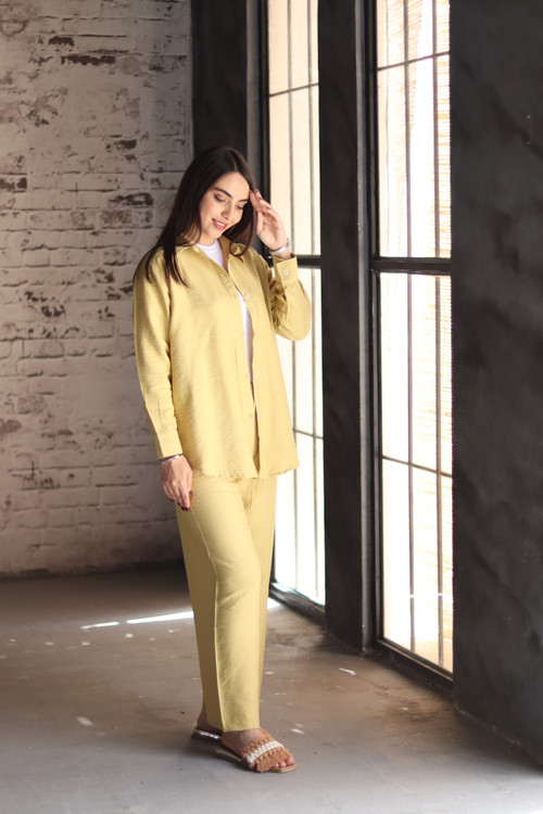 شومیز بابوس رنگ خردلی