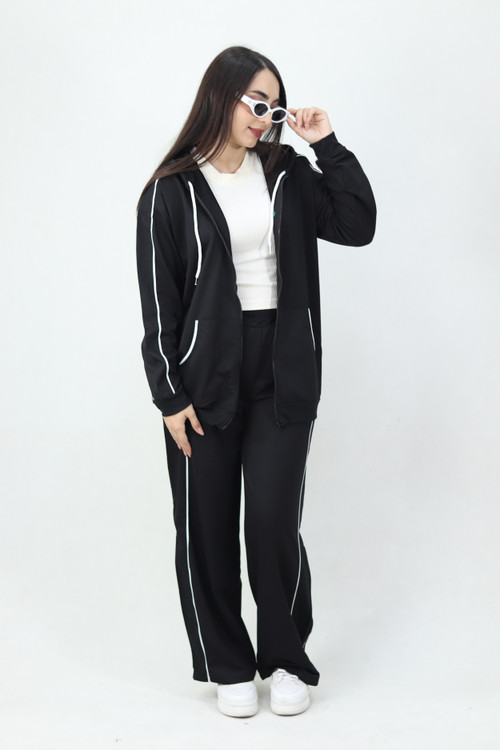 شلوار مغزی دوزی شده